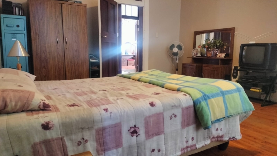 5 Bedroom Property for Sale in Navalsig Free State